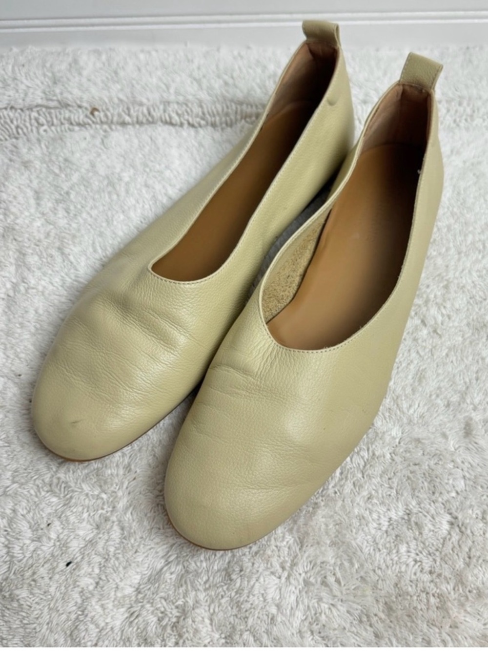 Everlane Shoes Womens 9.5 Beige Cream The Italian Leather Day Glove Flats